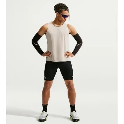 Nike Stride camiseta sin mangas de running para caballero · Crema / Plata